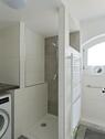 Dusche und Waschmaschine - 