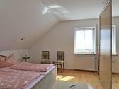 großer Kleiderschrank - 