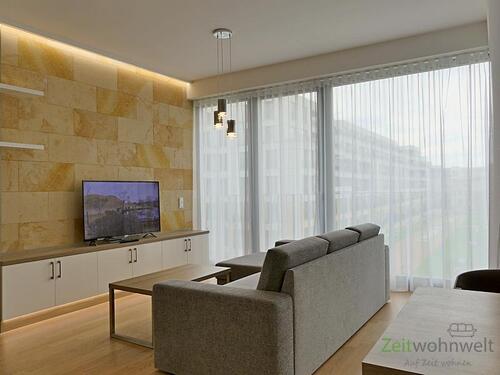 Wohncouch und TV - Etagenwohnung mit 91,86 m&sup2; in Dresden zur Miete