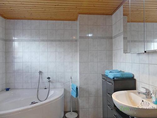Eckbadewanne - 
