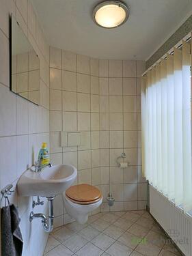 separates WC - 