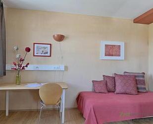 (EF0853_M) Erfurt: Krämpfervorstadt, neu möbliertes Mini-Apartment, Schreibtisch und WLAN inklusive
