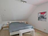 breites Bett - Etagenwohnung mit 48,00 m&sup2; in Dresden zur Miete