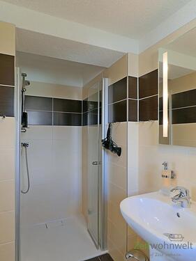 Dusche im Bad - 
