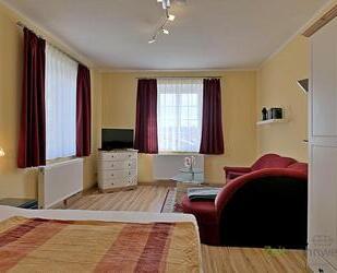 (EF0680_M) Eisenach: Eisenach, möbliertes Apartment in einer Villa mit Terrasse und Garten, Reinigungsservice inklusive