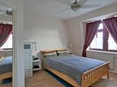 Blick ins Schlafzimmer - 