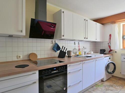 Waschmaschine in der Küchenzeile - 