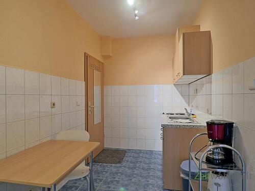 Eingang und Küche - 