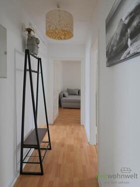 Kleiner Wohnungsflur - 