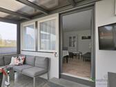 Blick vom Wintergarten ins Wohnzimmer - Etagenwohnung mit 47,00 m&sup2; in Dresden zur Miete