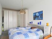 Schlafzimmer mit großem Kleiderschrank - Etagenwohnung mit 50,00 m&sup2; in Bannewitz zur Miete