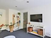 Blick zum TV - 2 Zimmer Etagenwohnung in Erfurt