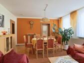 Blick ins Wohnzimmer - (EF1319_M) Ilmenau: Ilmenau, zentrumsnahe möblierte 2-Zimmer-Wohnung mit Dusche und Wanne