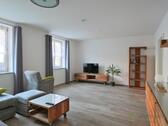 Blick ins Wohnzimmer - (EF1345_M) Erfurt: Ilversgehofen, möblierte 2-Zimmer-Einliegerwohnung in ruhiger Reihenhaus-Siedlung