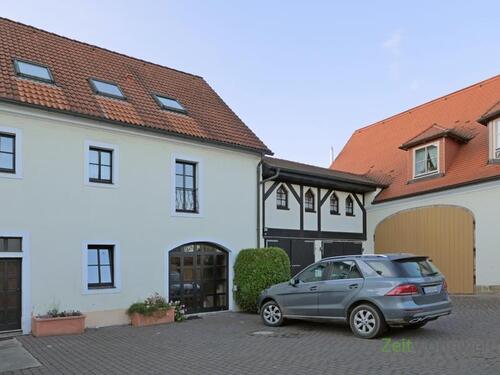 PKW-Stellplatz inklusive - 