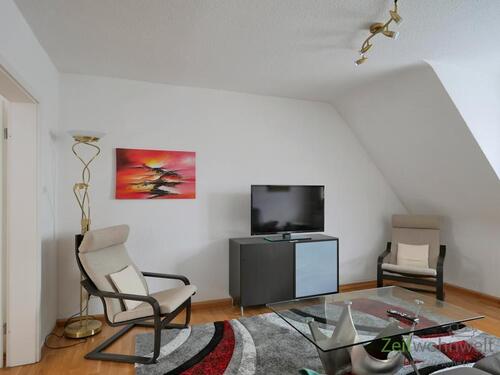 Blick ins Wohnzimmer - (EF0735_M) Erfurt: Daberstedt, großzügige, möblierte Wohnung im Erfurter 'Malerviertel', ruhige Wohnlage, WLAN inkl.