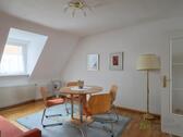 Blick ins Esszimmer - Etagenwohnung mit 65,00 m&sup2; in Erfurt zur Miete