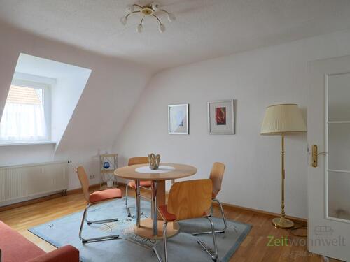 Blick ins Esszimmer - Etagenwohnung mit 65,00 m&sup2; in Erfurt zur Miete