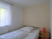 Blick ins Schlafzimmer - Etagenwohnung mit 35,00 m&sup2; in Wilsdruff zur Miete