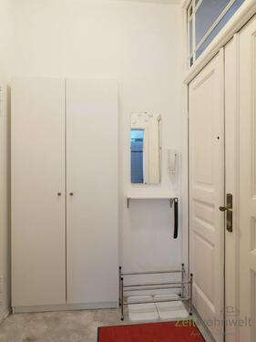 kleiner Wohnungsflur - 