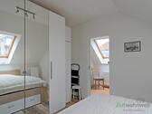 Kleiderschrank im Schlafzimmer - 