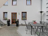 Siztplatz unter dem Sonnensegel - 