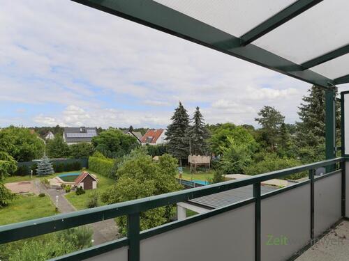 überdachter Balkon zum Garten - 