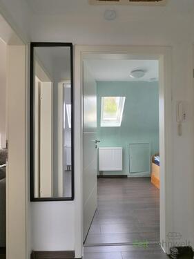 kleiner Wohnungsflur - 