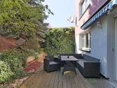 eigene Terrasse - (EF1381_M) Erfurt: Krämpfervorstadt, geschmackvoll möblierte Wohnung mit uneinsehbarer Terrasse, Service inklusive