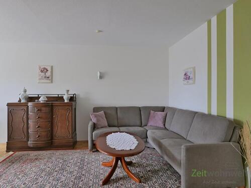 neue Wohnzimmercouch - Etagenwohnung mit 80,00 m² in Vellmar zur Miete