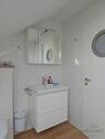 WC und Waschtisch - 