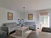 Blick ins Wohnzimmer - (EF1135_M) Halle: Gottfried-Keller-Siedlung, Erstbezug in neu möblierte Wohnung mit Terrasse und Garage