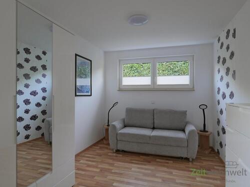 Kleiderschrank und Sofa - 