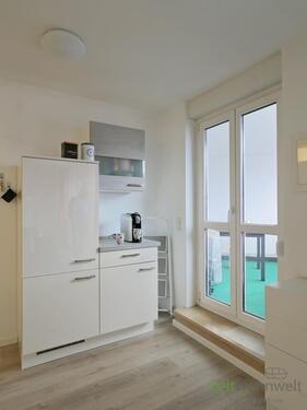 Blick zum Balkonausgang - 