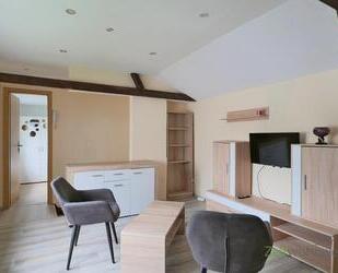 (EF1312_M) Gera: Ostviertel, kleine preiswerte möblierte Wohnung im ruhigen Hinterhaus