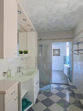 Blick ins untere Bad - 