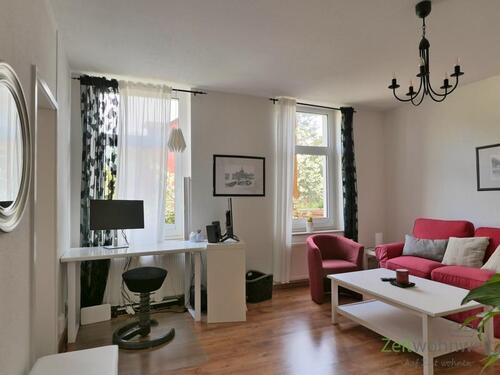 Blick ins Wohnzimmer - (EF0678_M) Dresden: Blasewitz, Zu heiß im Sommer? Hier nicht! möblierte Wohnung mit Terrasse und kühlem Schlafzimmer