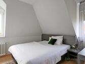 breites Bett - (EF0978_M) Kassel-Stadt: Bad Wilhelmshöhe, möbliertes Apartment mit Dusche und WLAN