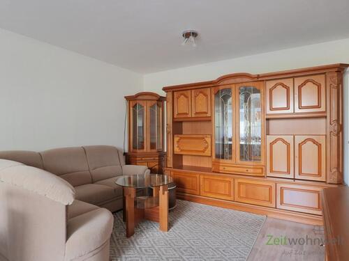 Wohnzimmer Schrankwand - 2 Zimmer Etagenwohnung in Meiningen
