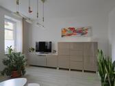 Blick ins Wohnzimmer - 2 Zimmer Etagenwohnung zur Miete in Apolda
