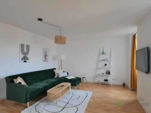 Blick ins Wohnzimmer - Etagenwohnung mit 62,00 m&sup2; in Dresden zur Miete