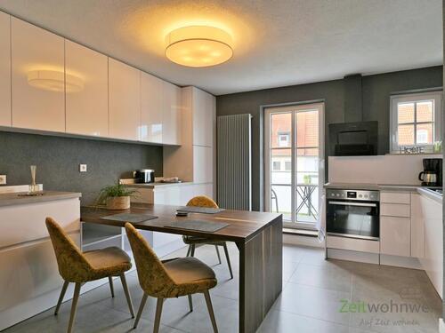 Balkon an dser Küche - (EF1085_M) Fulda: Frauenberg, neu renoviertes und neu möbliertes Apartment mit Balkon