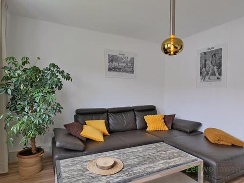nagelneue Eckcouch - 