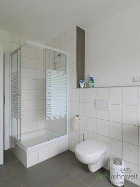 Dusche und WC - 