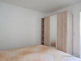 Kleiderschrank - Etagenwohnung mit 66,00 m&sup2; in Dresden zur Miete