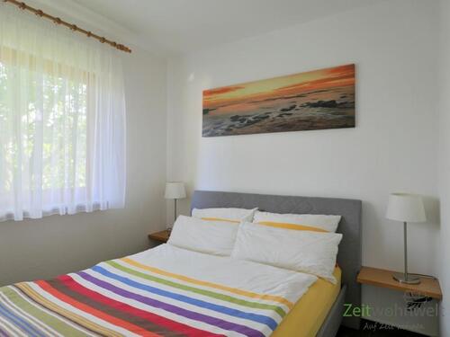 breites Bett - 
