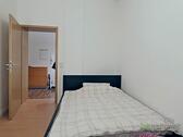 breites Bett - 