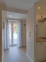 bodentiefes Fenster zum Innenhof - 1 Zimmer Etagenwohnung in Jena