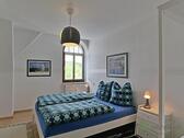 Blick ins Schlafzimmer - 