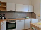 Blick in die Küche - Etagenwohnung mit 26,00 m&sup2; in Gotha zur Miete